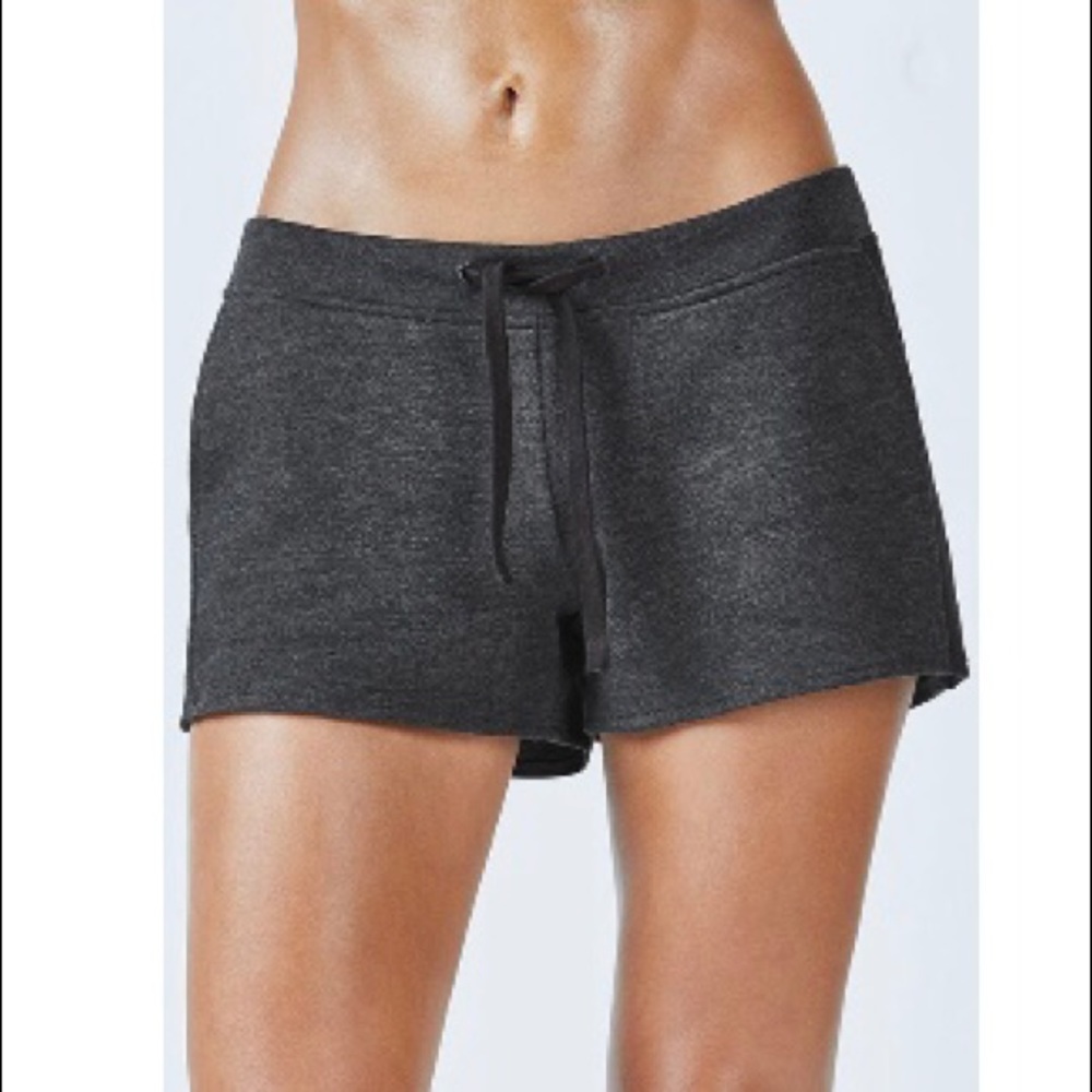 Fabletics Naaru Short